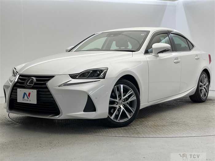 2018 Lexus IS
