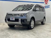 2015 Mitsubishi Delica D5