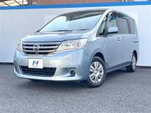 2013 Nissan Serena