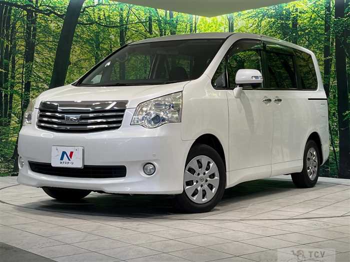 2011 Toyota Noah