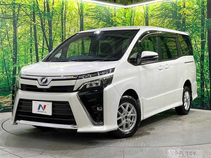 2017 Toyota Voxy