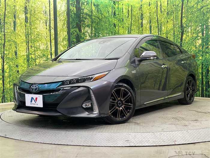 2017 Toyota Prius PHV