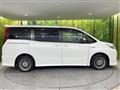 2016 Toyota Noah