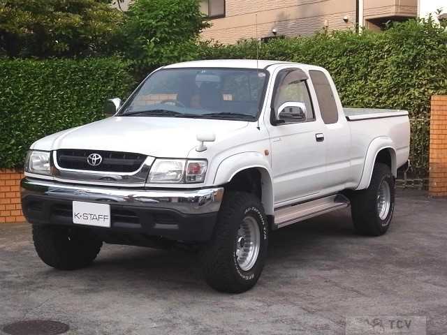 2003 Toyota Hilux