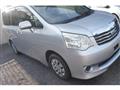 2011 Toyota Noah