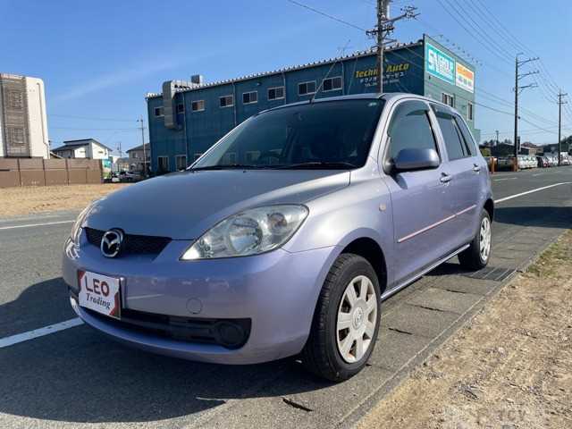 2005 Mazda Demio