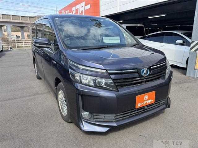 2014 Toyota Voxy