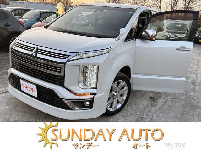 2019 Mitsubishi Delica D5