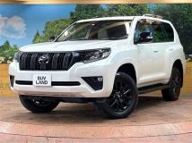 2022 Toyota Land Cruiser Prado