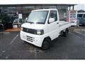 2003 Nissan Clipper Truck
