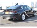 2021 Lexus IS