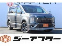 2019 Mitsubishi Delica D5