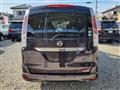 2011 Nissan Serena