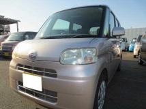 2011 Daihatsu Tanto