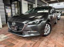 2017 Mazda Axela