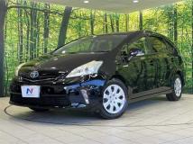 2012 Toyota PRIUS α