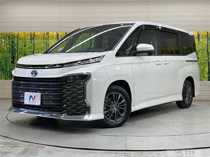 2023 Toyota Voxy