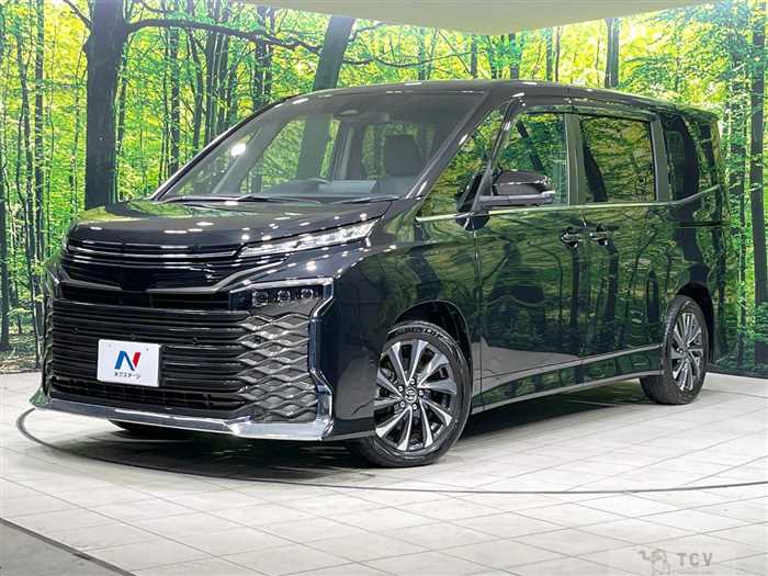 2023 Toyota Voxy