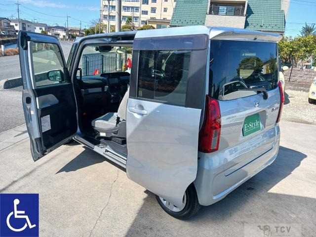 2023 Daihatsu Tanto