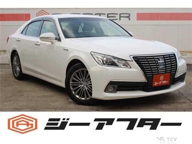 2014 Toyota Crown