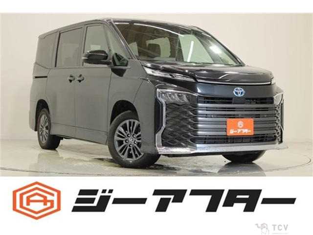 2022 Toyota Voxy