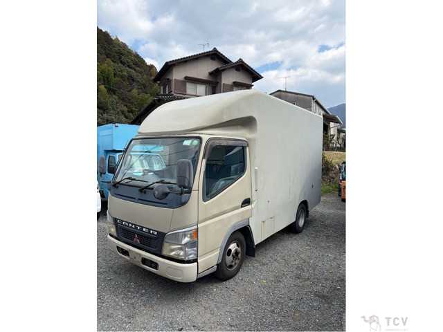 2004 Mitsubishi Mitsubishi Others