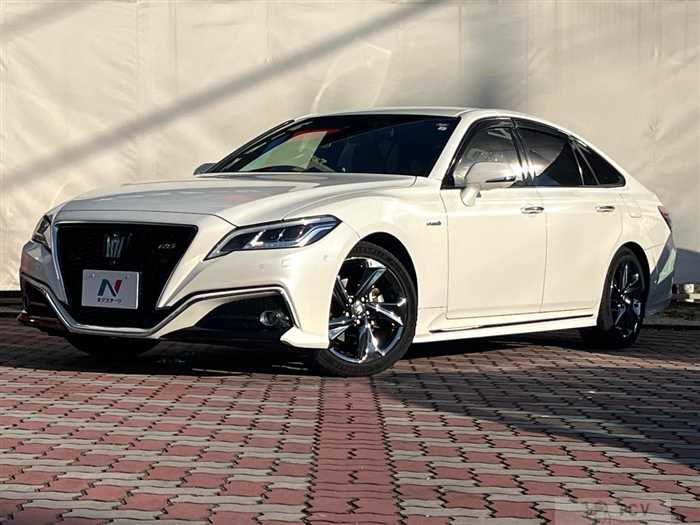 2018 Toyota Crown Hybrid