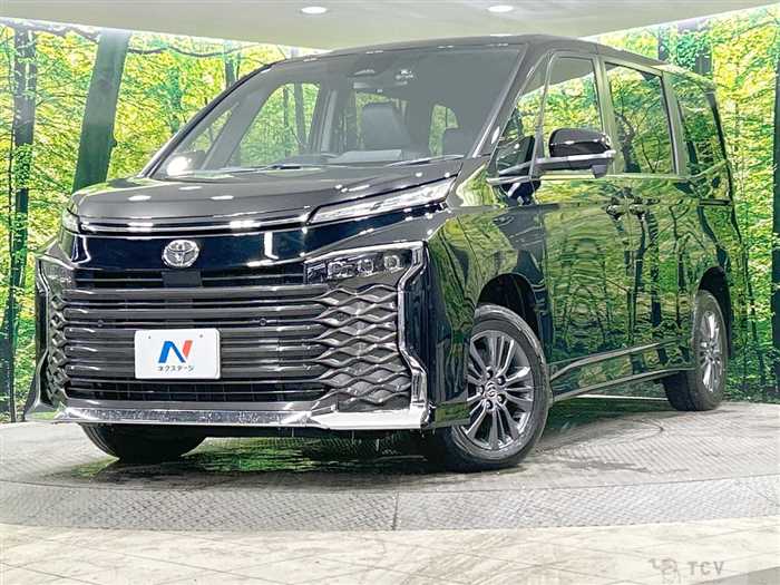 2025 Toyota Voxy