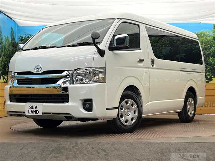 2025 Toyota Hiace Wagon