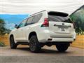 2017 Toyota Land Cruiser Prado
