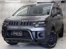 2016 Mitsubishi Delica D5