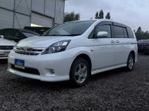 2010 Toyota Isis