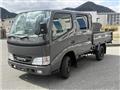2003 Toyota Dyna Truck