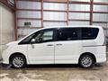 2010 Nissan Serena