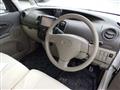 2011 Daihatsu Tanto