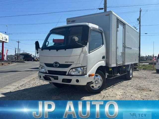 2017 Hino Dutro