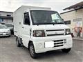 2011 Mitsubishi Minicab Truck