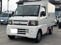 2011 Mitsubishi Minicab Truck
