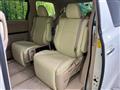 2012 Toyota Alphard