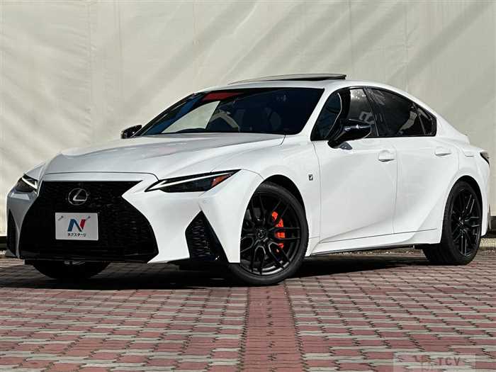 2021 Lexus IS