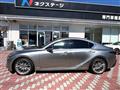 2021 Lexus IS