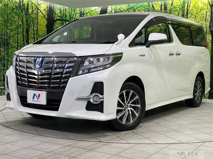2017 Toyota Alphard Hybrid