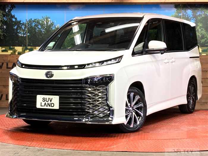2025 Toyota Voxy