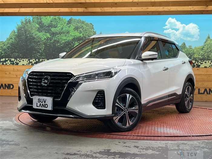 2022 Nissan KIX
