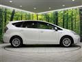 2013 Toyota PRIUS α