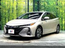 2018 Toyota Prius PHV