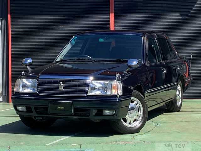 2002 Toyota Crown Sedan