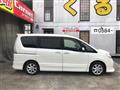 2012 Nissan Serena