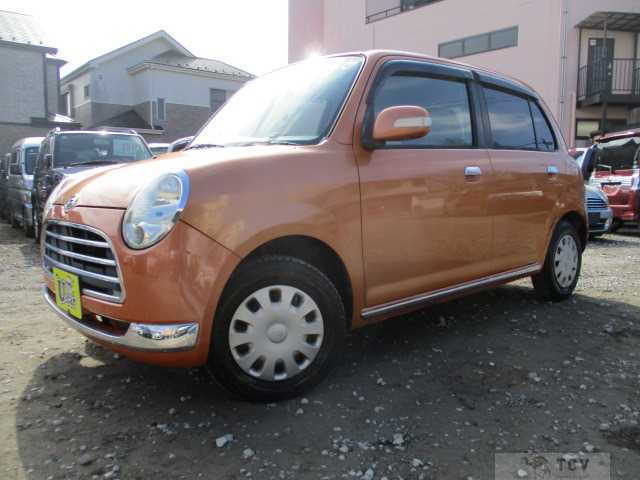 2005 Daihatsu Miragino
