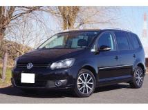 2015 Volkswagen Golf Touran